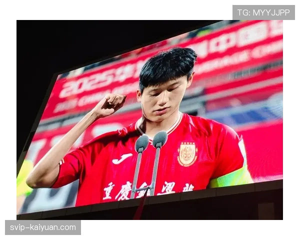 重庆铜梁龙后场出球稳定性 卢康93%传球成功率构筑防线基石